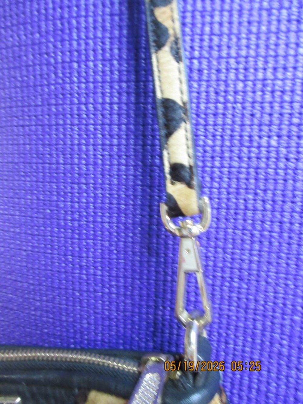 REBECCA MINKOFF~"FINN" LEOPARD PRINTED FRINGE OVER BLACK LEATHER CROSSBODY BAG - Picture 5 of 10